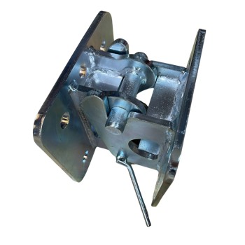 Coupling system between the man basket and the articulated crane
